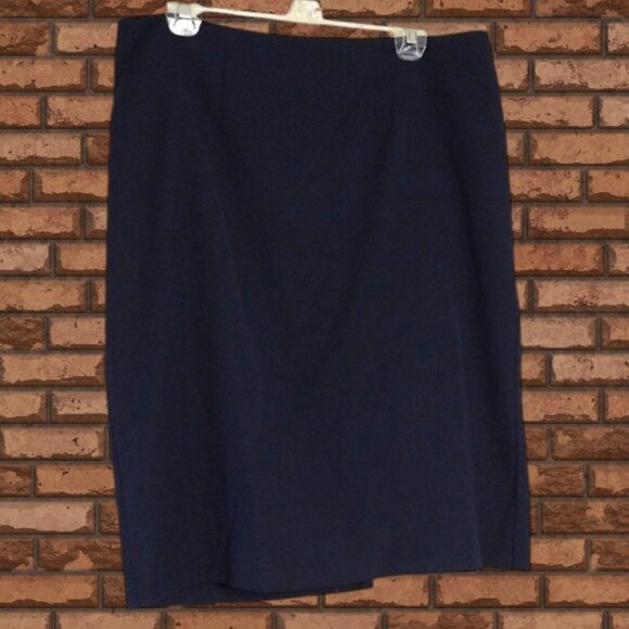 Merona Dresses & Skirts - Merona A-Line Navy Blue Classic and Elegant Skirt Size 14 Lightweight